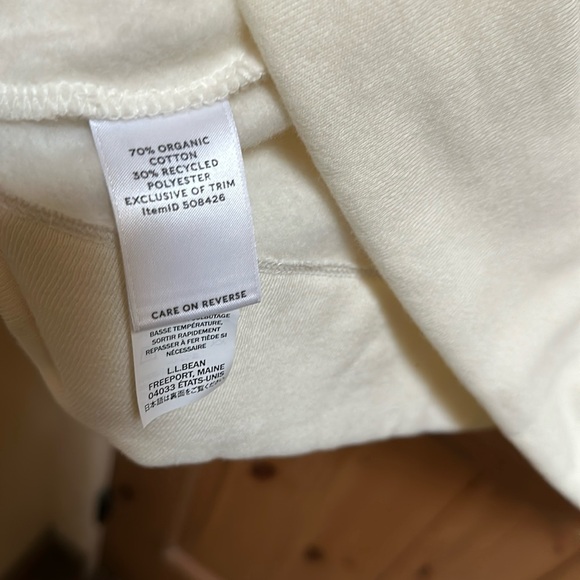 ❤️ HP❤️ ⬇️PD⬇️ NWT Woman’s LL Bean Signature Fleece Top - Picture 10 of 11